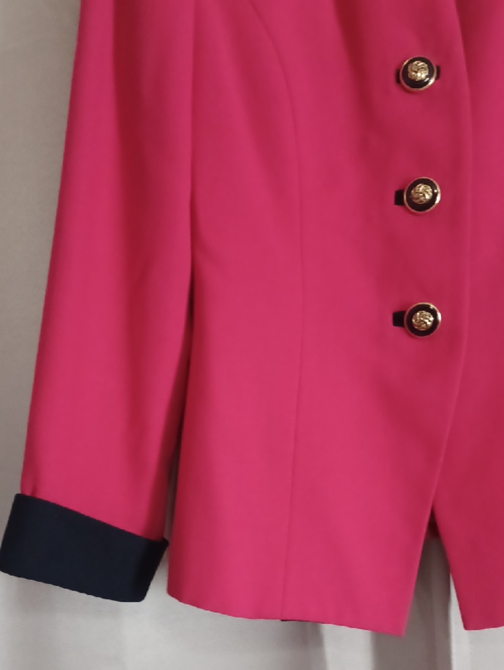 Petite Sophisticate Hot Pink Power Dressing Blazer Contrast Black Cuffs 80s Glam - Picture 8 of 14